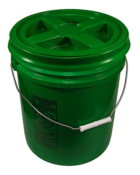 Green 5 Gallon 90 mil Bucket with Gamma Seal Lid (Green)