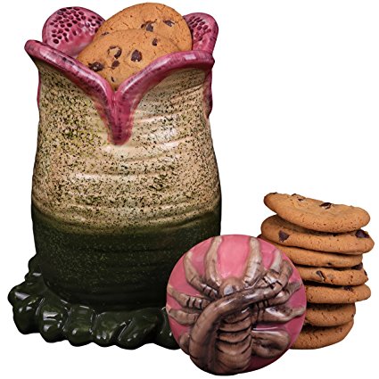 SCS Direct Aliens Ceramic Cookie Jar - Xenomorph Alien Egg with Facehugger Lid - 9.5